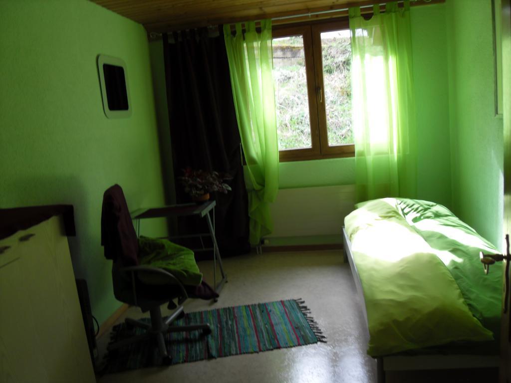 Bed&Breakfast In Flueh Hofstetten-Fluh Exterior foto